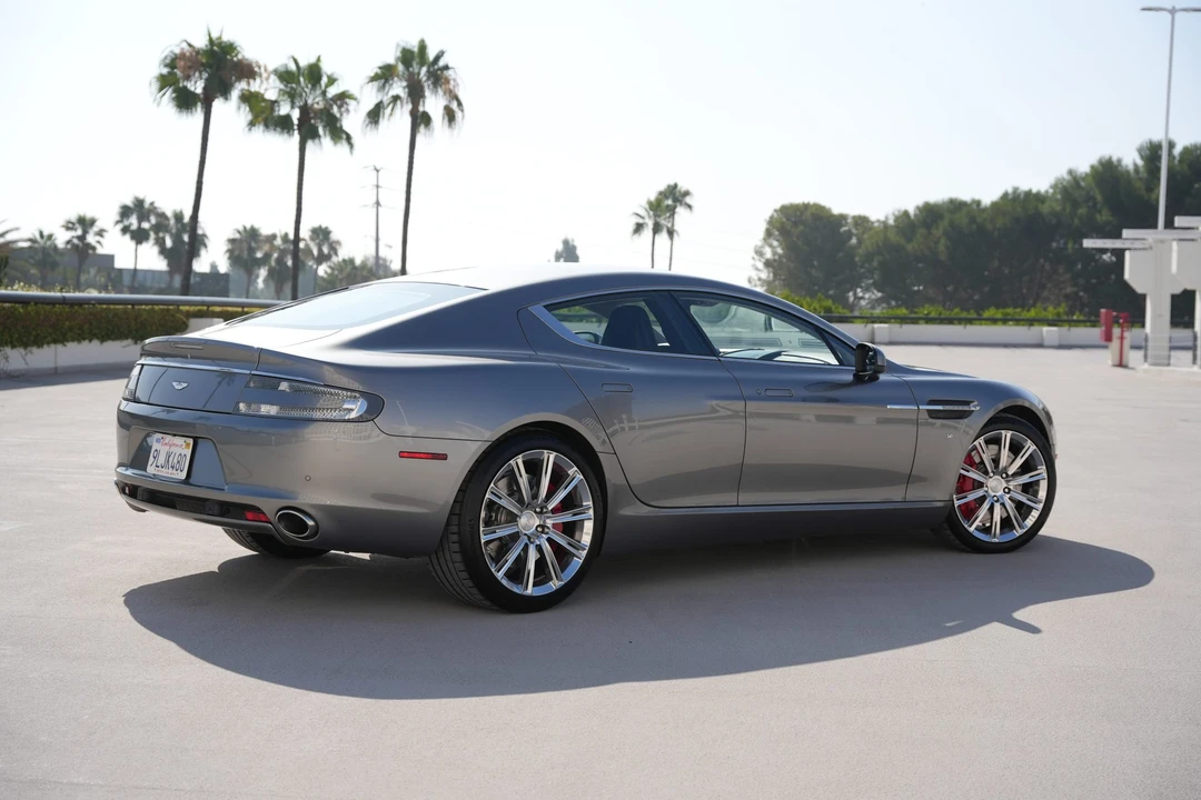 2012 Aston Martin Rapide - Image 20 of 31