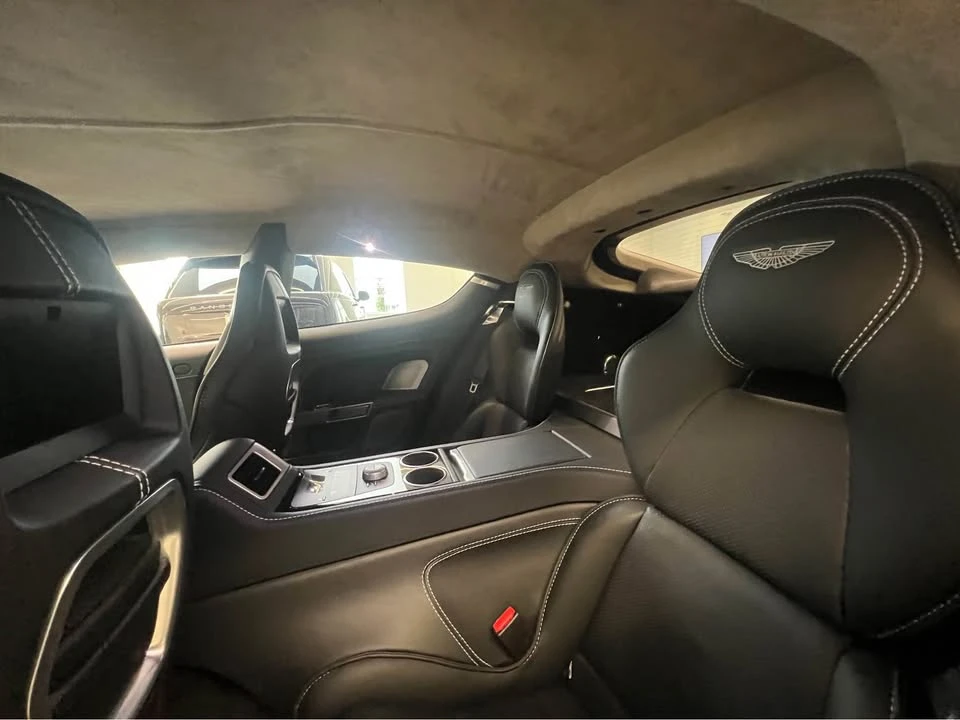 2012 Aston Martin Rapide - Image 9 of 10