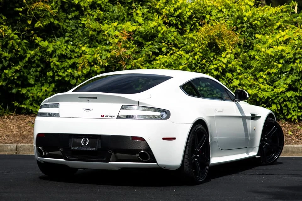 2012 Aston Martin Vantage - Image 3 of 17