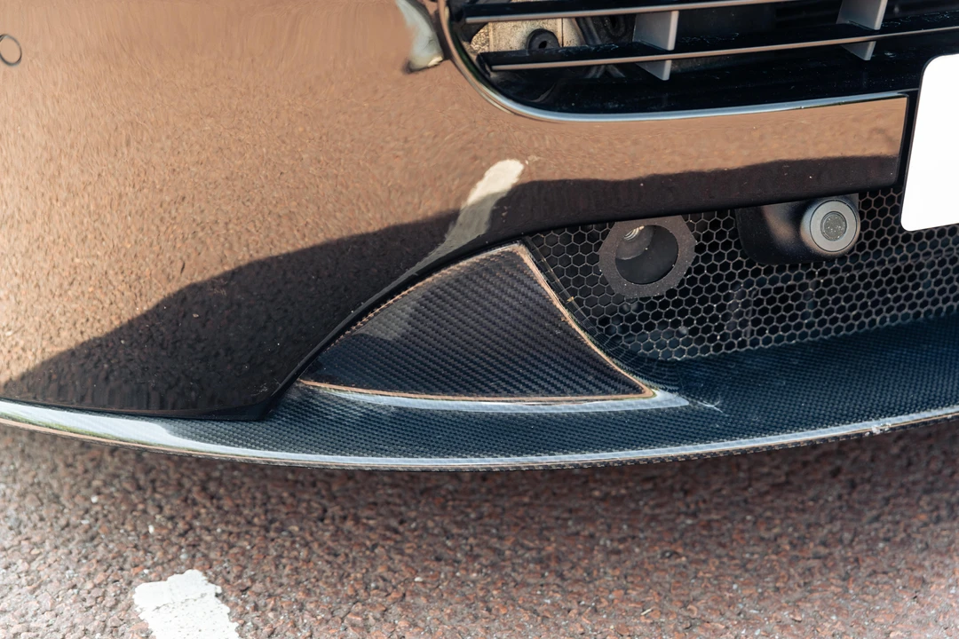 2011 Aston Martin V12 Vantage (2010-2018) - Image 13 of 31