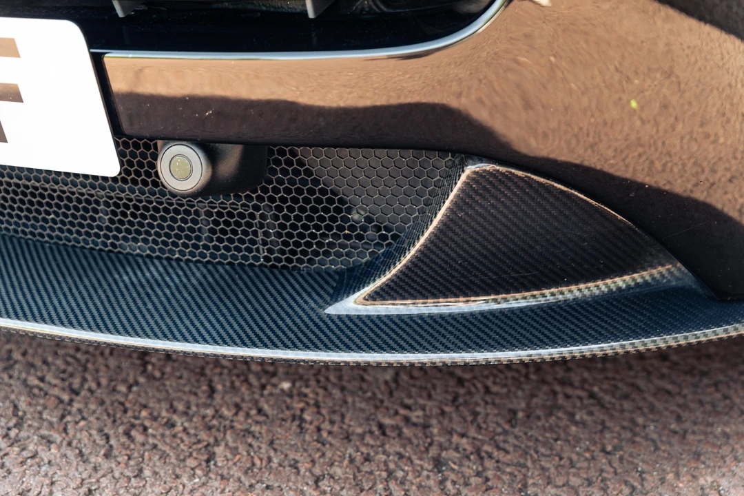 2011 Aston Martin V12 Vantage (2010-2018) - Image 14 of 31