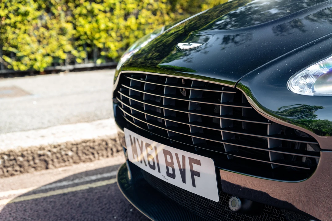 2011 Aston Martin V12 Vantage (2010-2018) - Image 18 of 31