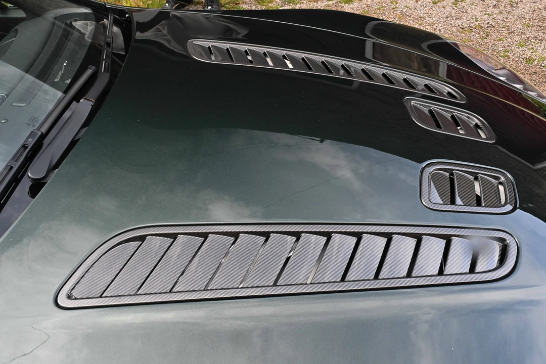 2012 Aston Martin Vantage - Image 14 of 31