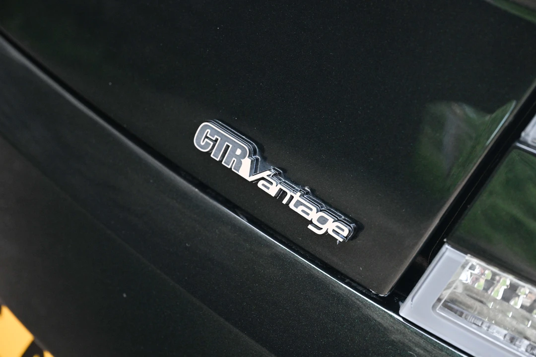 2012 Aston Martin Vantage - Image 31 of 31