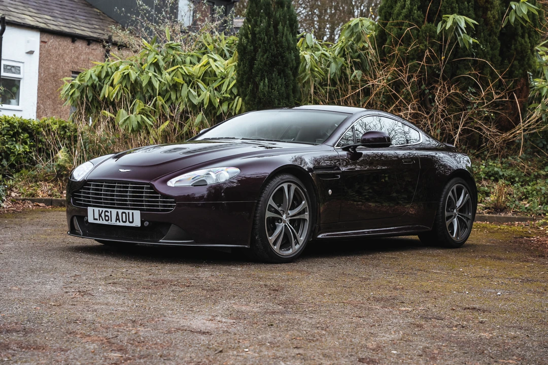 2012 Aston Martin V12 Vantage (2010-2018) - Image 11 of 31