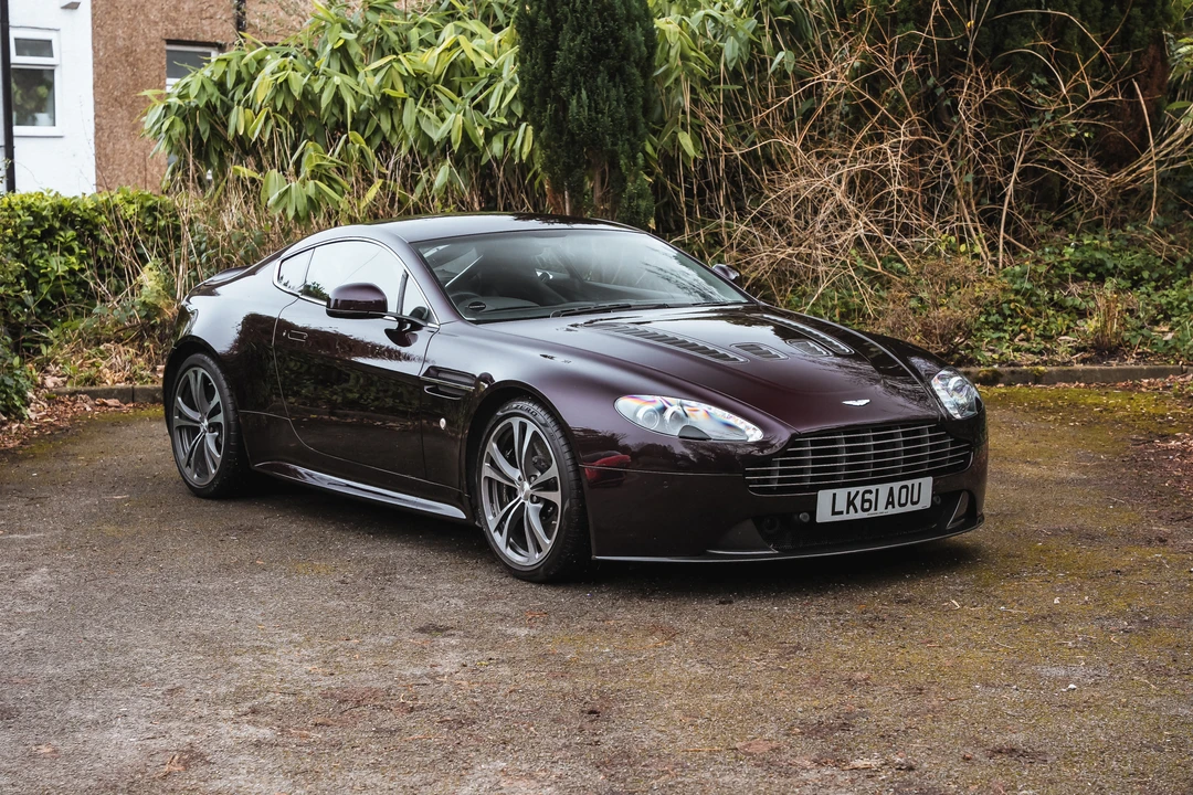 2012 Aston Martin V12 Vantage (2010-2018) - Image 17 of 31