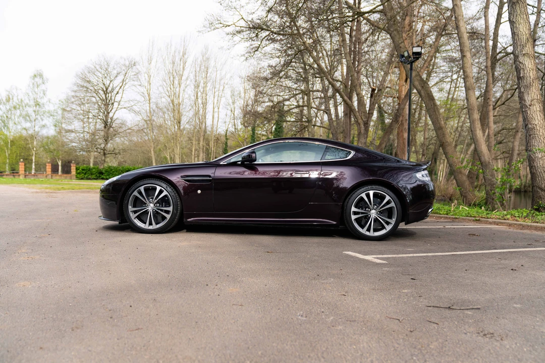2012 Aston Martin V12 Vantage (2010-2018) - Image 4 of 31