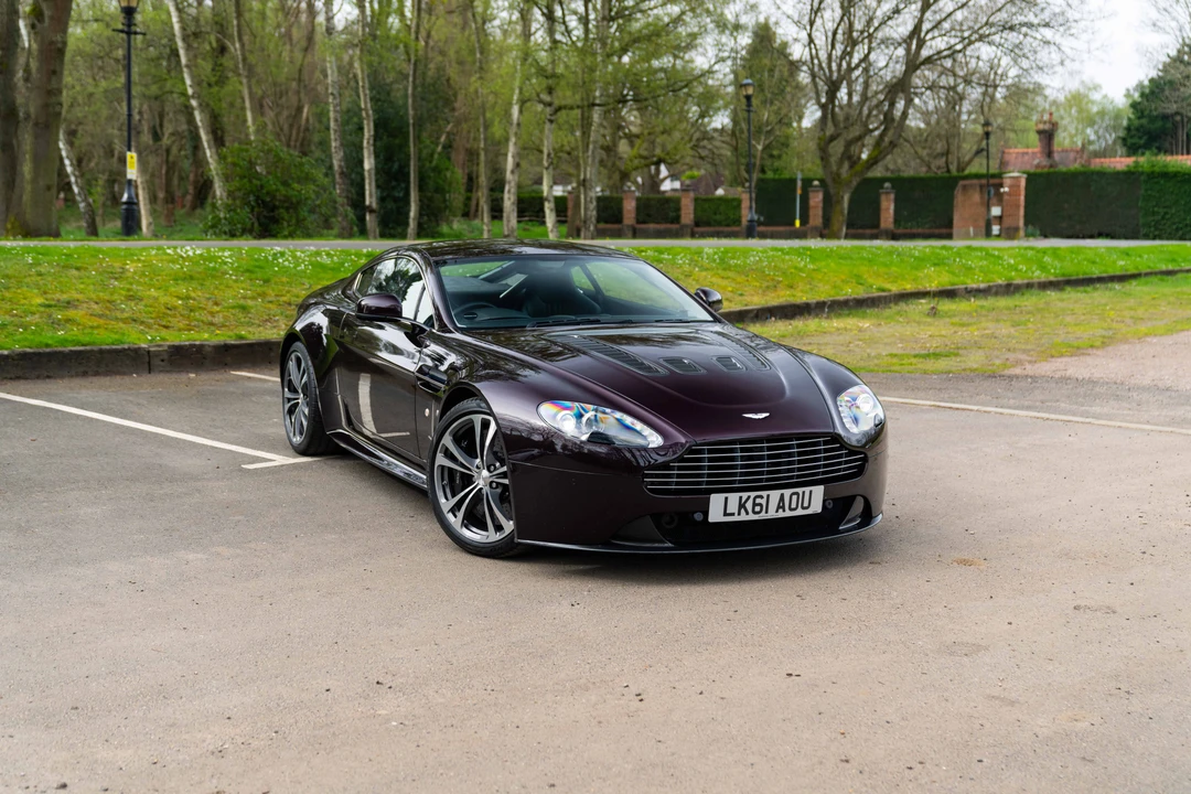 2012 Aston Martin V12 Vantage (2010-2018) - Image 9 of 31