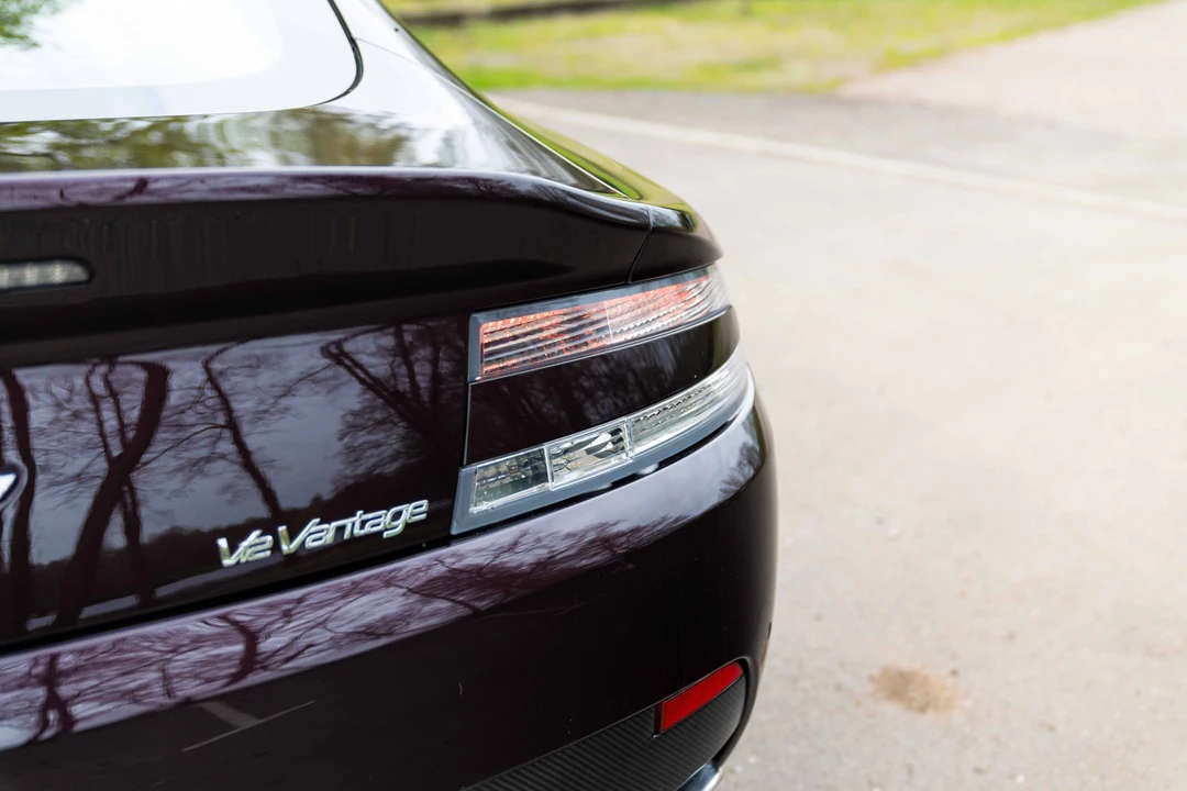 2012 Aston Martin V12 Vantage (2010-2018) - Image 22 of 31