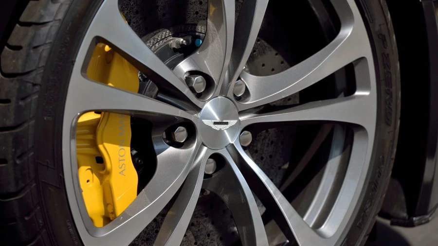 2012 Aston Martin V12 Vantage (2010-2018) - Image 18 of 20