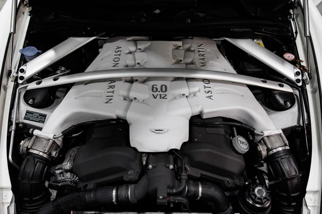 2012 Aston Martin V12 Vantage (2010-2018) - Image 31 of 31