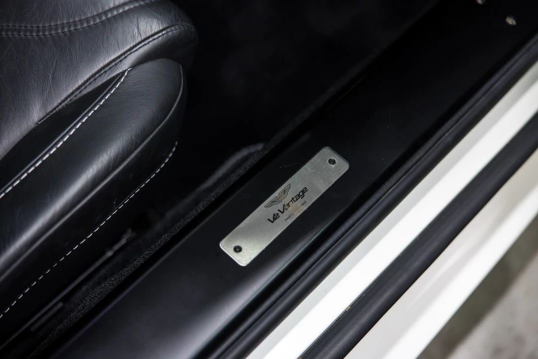 2012 Aston Martin V12 Vantage (2010-2018) - Image 14 of 31