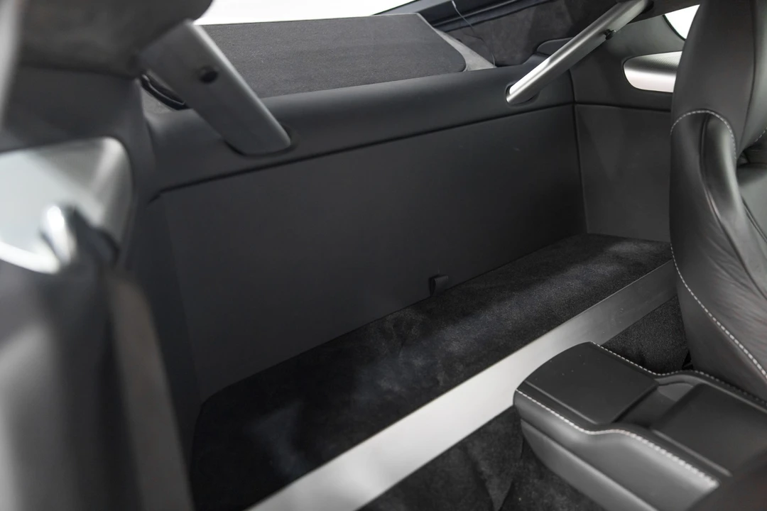 2012 Aston Martin V12 Vantage (2010-2018) - Image 26 of 31