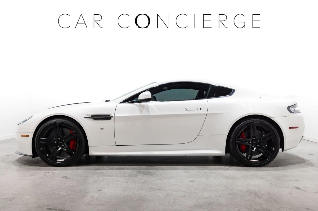 2012 Aston Martin V12 Vantage (2010-2018) - Image 8 of 31