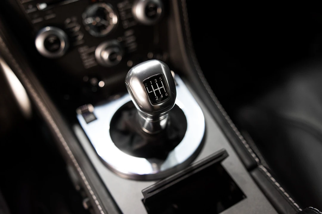 2012 Aston Martin V12 Vantage (2010-2018) - Image 23 of 31