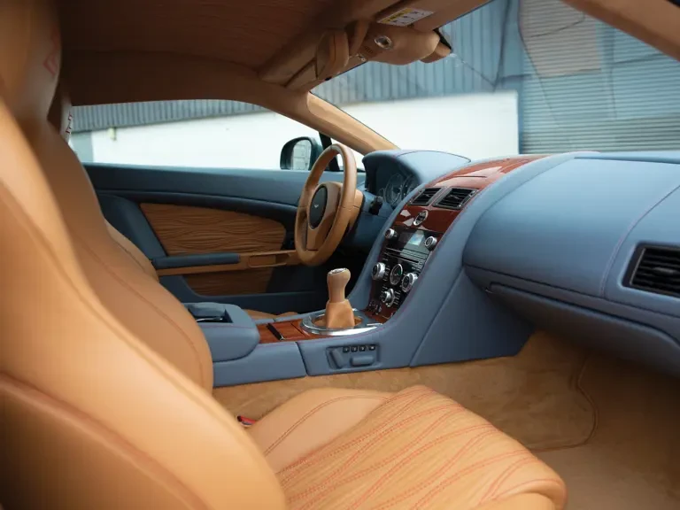 2012 Aston Martin V12 Vantage (2010-2018) - Image 5 of 31