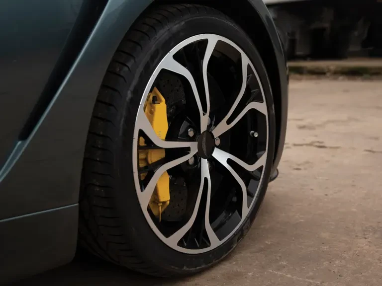 2012 Aston Martin V12 Vantage (2010-2018) - Image 23 of 31
