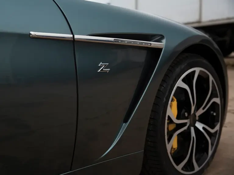 2012 Aston Martin V12 Vantage (2010-2018) - Image 8 of 31