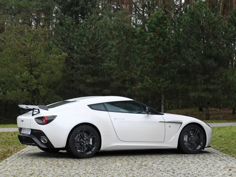 2012 Aston Martin V12 Vantage (2010-2018) - Image 3 of 29