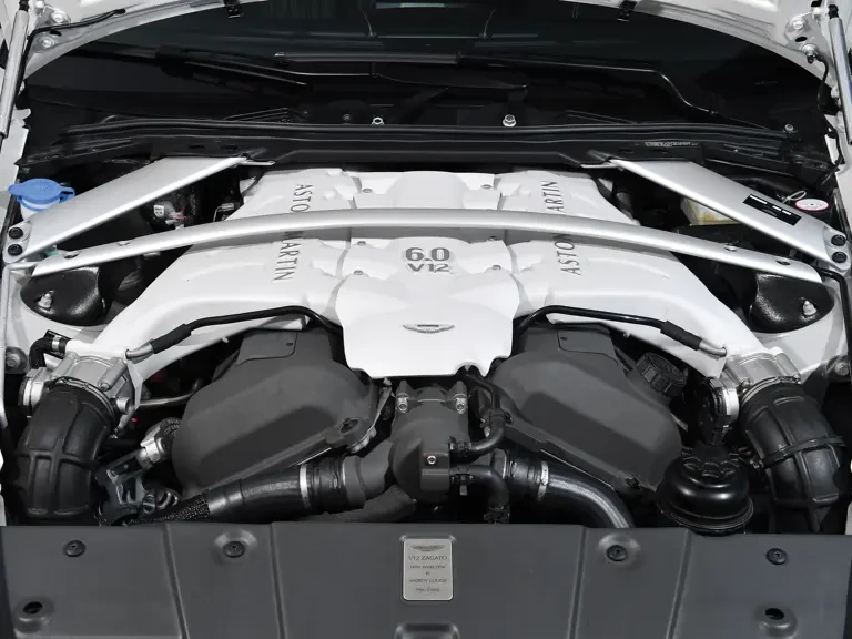2012 Aston Martin V12 Vantage (2010-2018) - Image 4 of 29