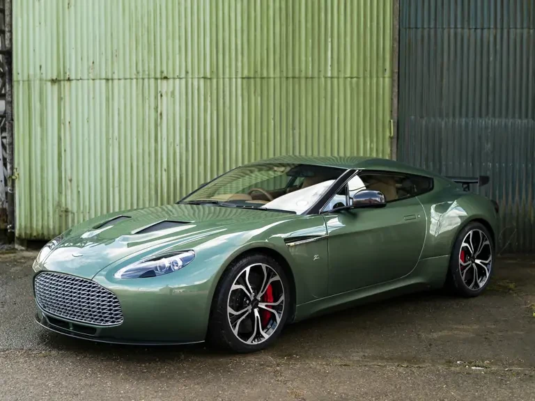 2012 Aston Martin V12 Vantage (2010-2018) - Image 2 of 31