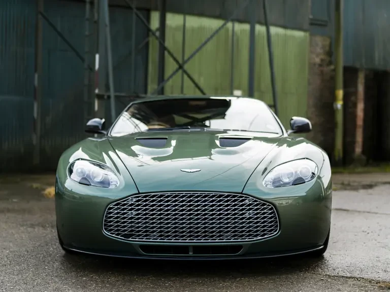 2012 Aston Martin V12 Vantage (2010-2018) - Image 9 of 31