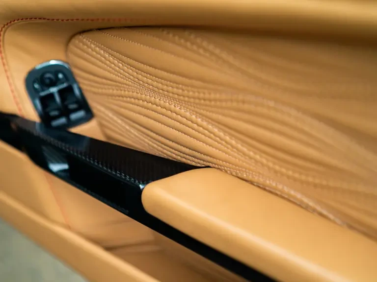 2012 Aston Martin V12 Vantage (2010-2018) - Image 27 of 31