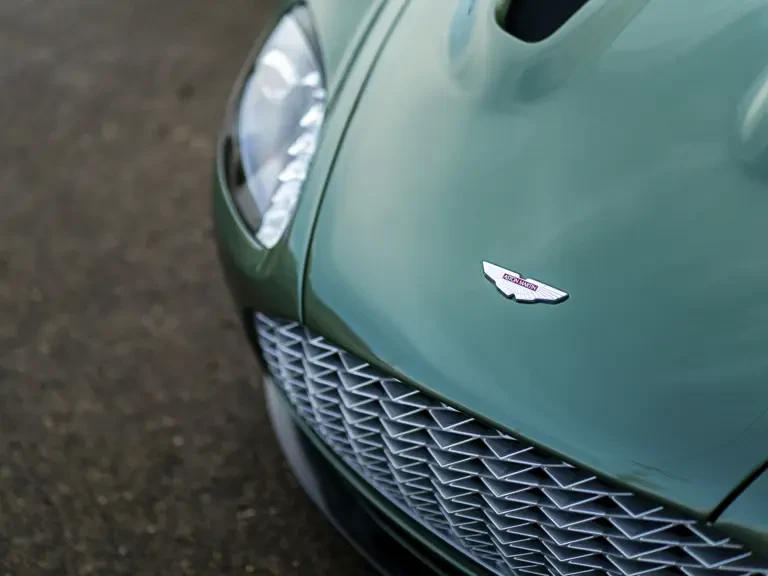 2012 Aston Martin V12 Vantage (2010-2018) - Image 7 of 31