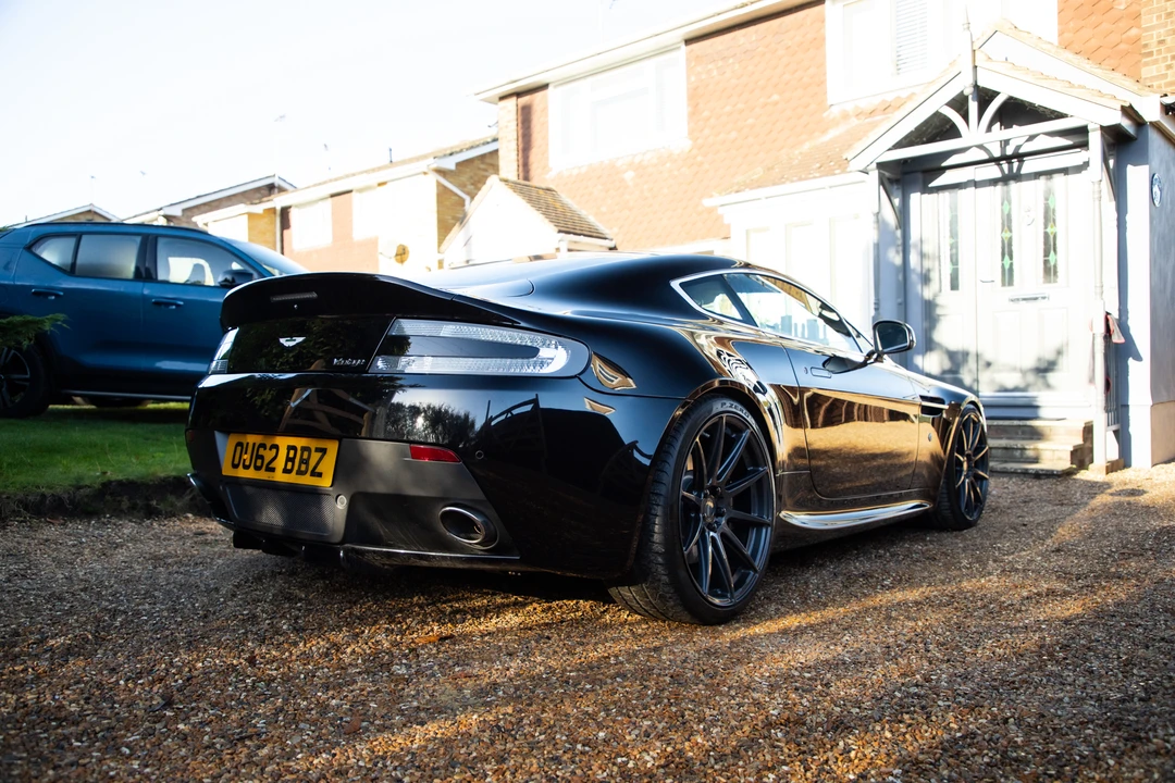 2012 Aston Martin V8 Vantage (2006-2017) - Image 6 of 31