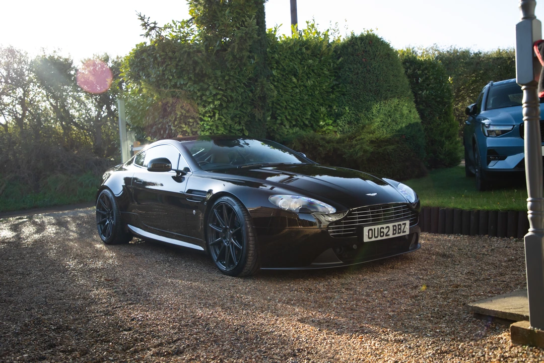 2012 Aston Martin V8 Vantage (2006-2017) - Image 12 of 31