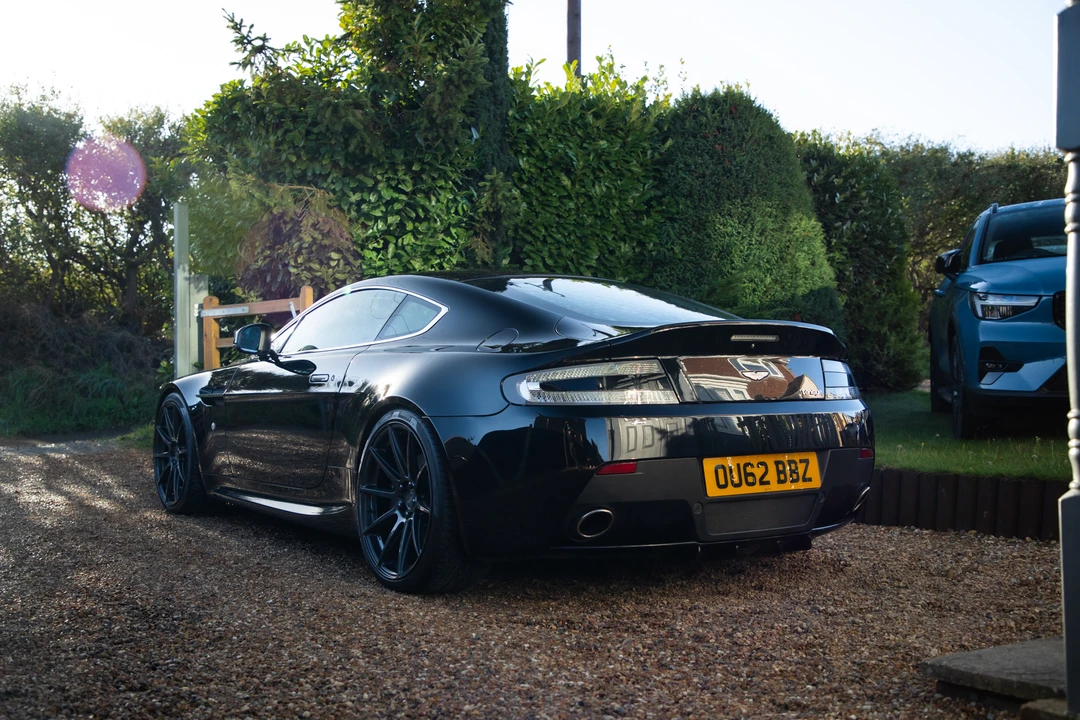2012 Aston Martin V8 Vantage (2006-2017) - Image 16 of 31