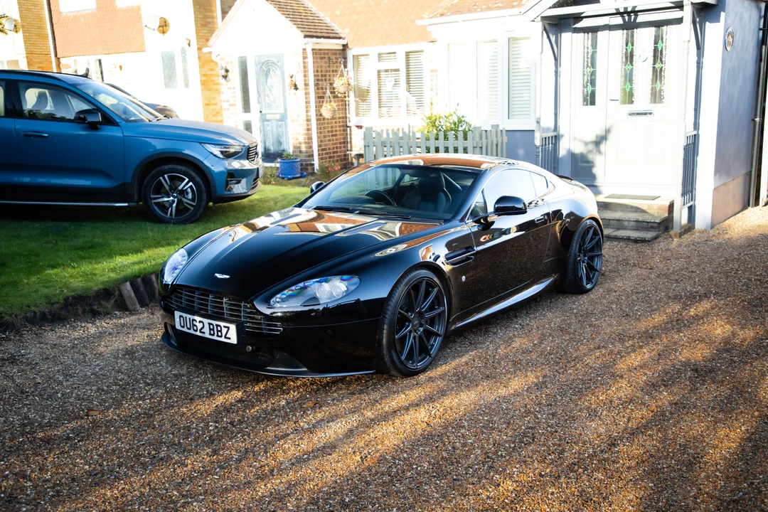 2012 Aston Martin V8 Vantage (2006-2017) - Image 10 of 31