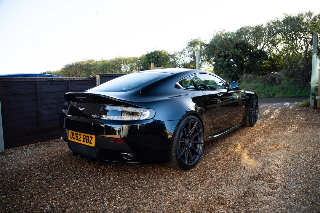 2012 Aston Martin V8 Vantage (2006-2017) - Image 14 of 31