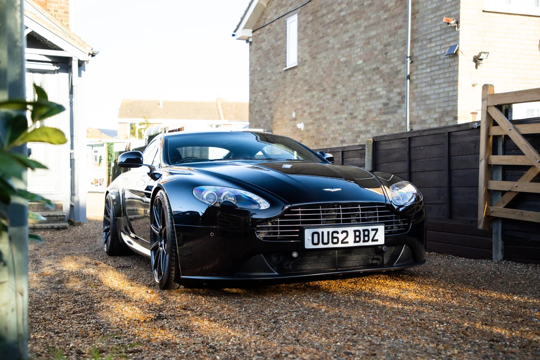 2012 Aston Martin V8 Vantage (2006-2017) - Image 4 of 31