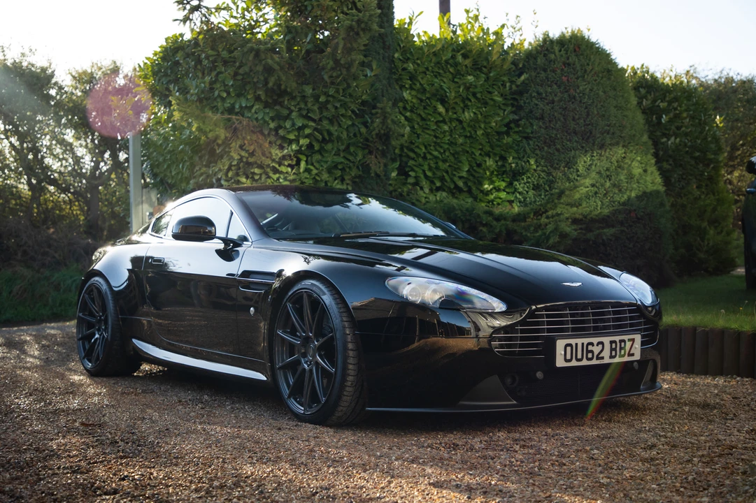 2012 Aston Martin V8 Vantage (2006-2017) - Image 2 of 31