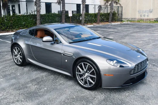 2012 Aston Martin V8 Vantage Coupe