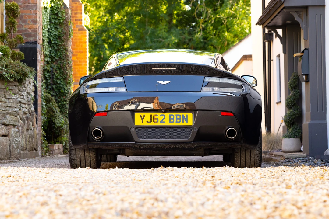 2012 Aston Martin V8 Vantage (2006-2017) - Image 6 of 31