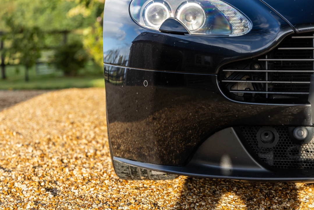 2012 Aston Martin V8 Vantage (2006-2017) - Image 30 of 31