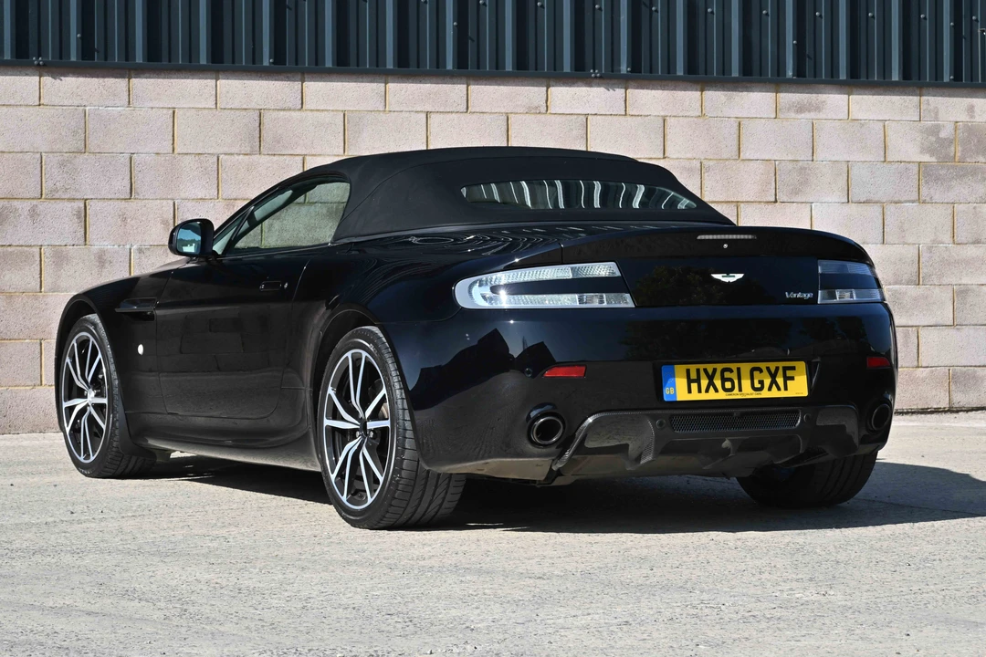 2014 Aston Martin V8 Vantage (2006-2017) - Image 13 of 31