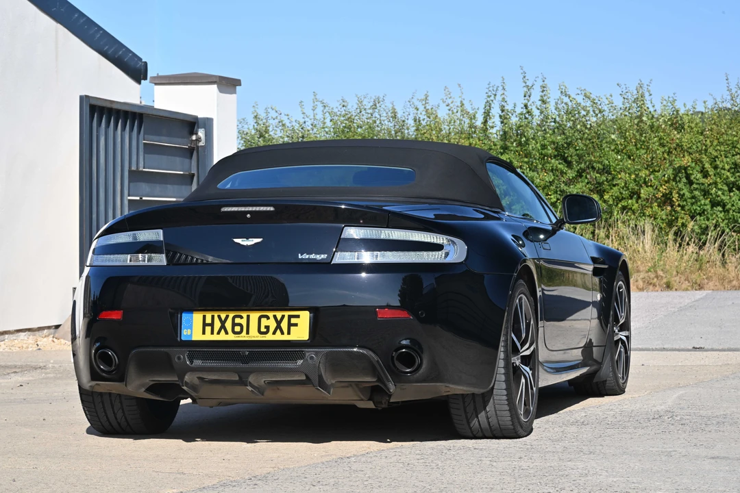 2014 Aston Martin V8 Vantage (2006-2017) - Image 15 of 31