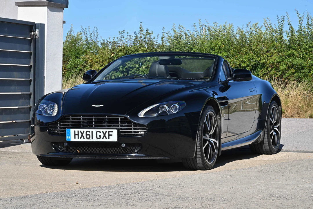2014 Aston Martin V8 Vantage (2006-2017) - Image 3 of 31
