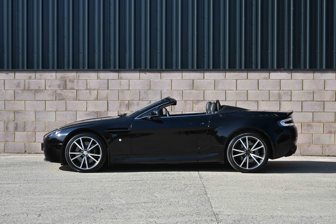2014 Aston Martin V8 Vantage (2006-2017) - Image 4 of 31
