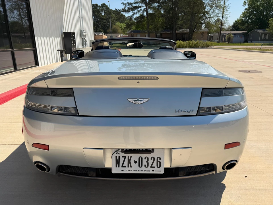 2012 Aston Martin V8 Vantage (2006-2017) - Image 15 of 31