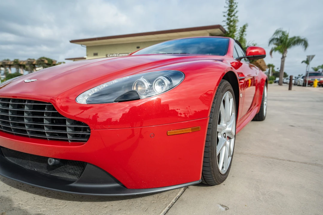 2012 Aston Martin V8 Vantage (2006-2017) - Image 22 of 31