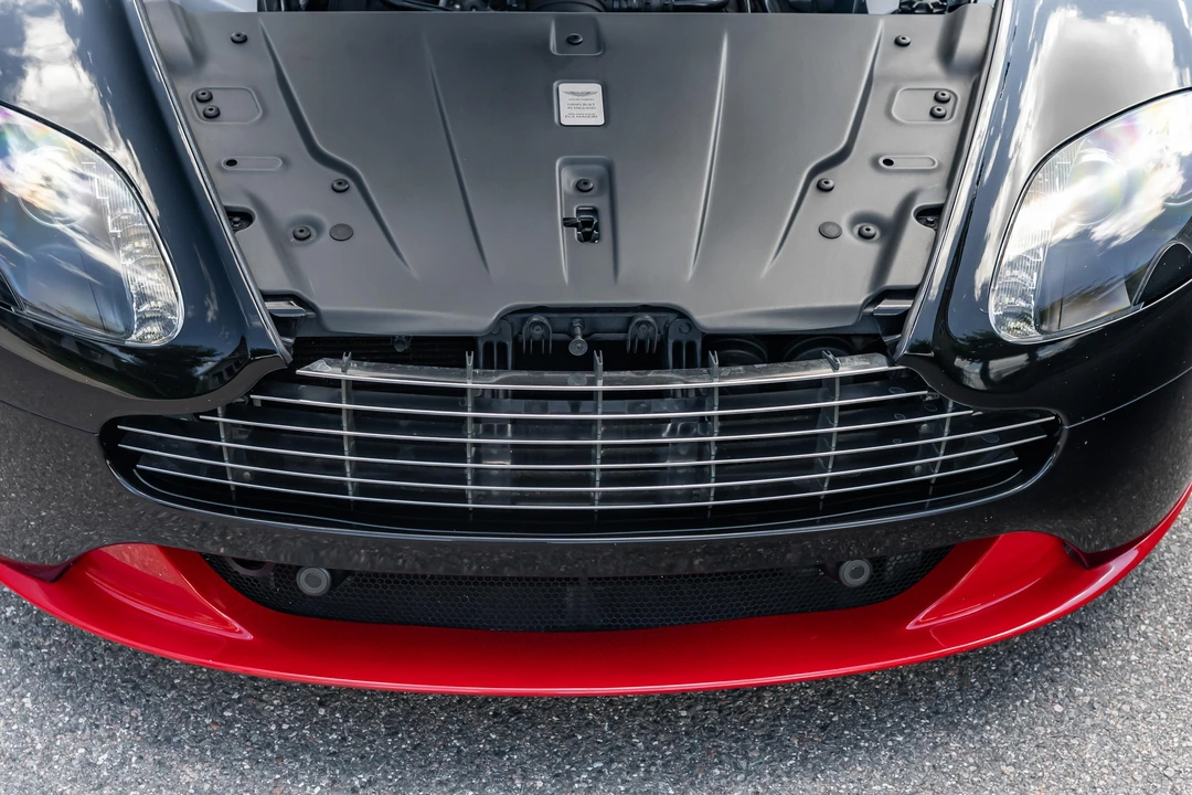 2012 Aston Martin V8 Vantage (2006-2017) - Image 12 of 31