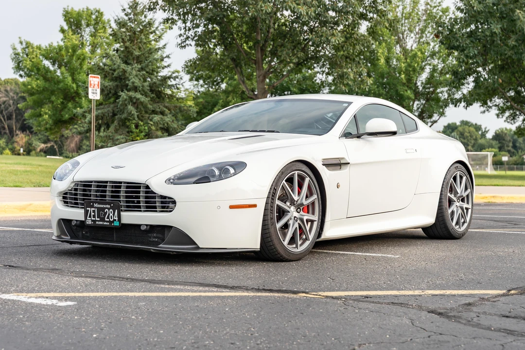 2012 Aston Martin V8 Vantage (2006-2017) - Image 6 of 31
