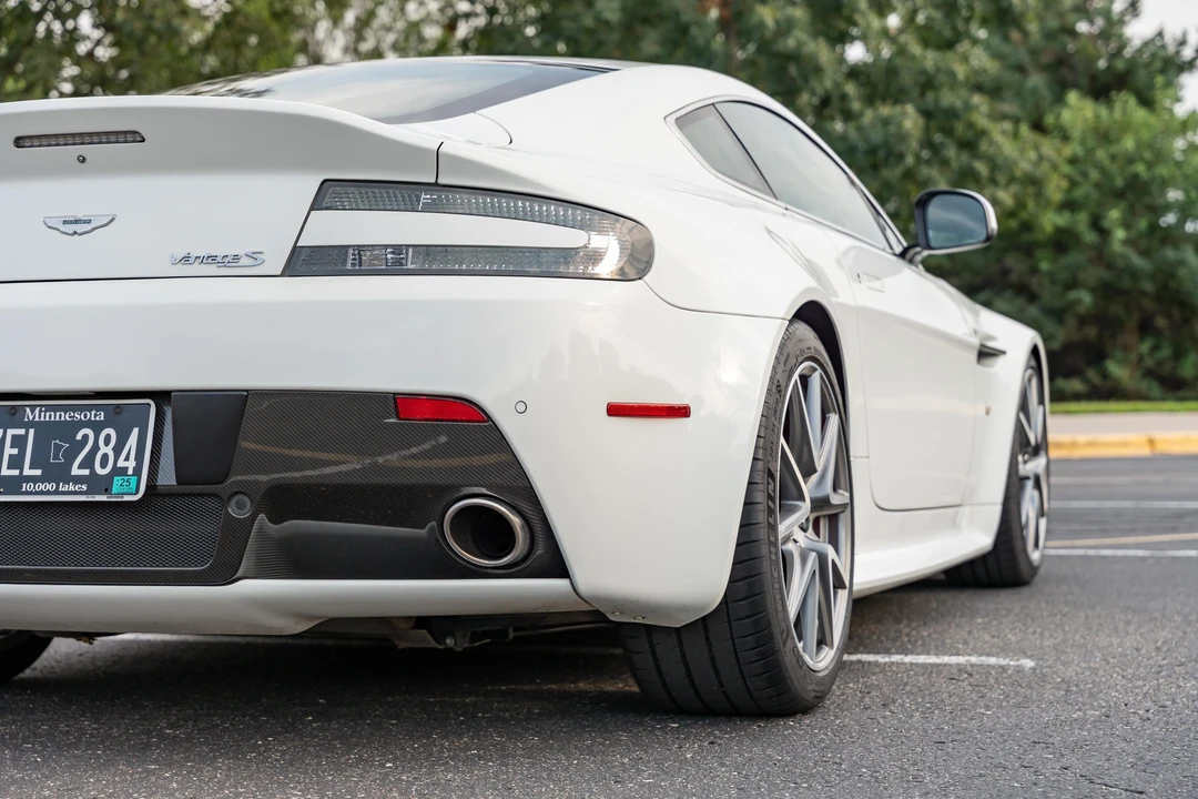 2012 Aston Martin V8 Vantage (2006-2017) - Image 18 of 31