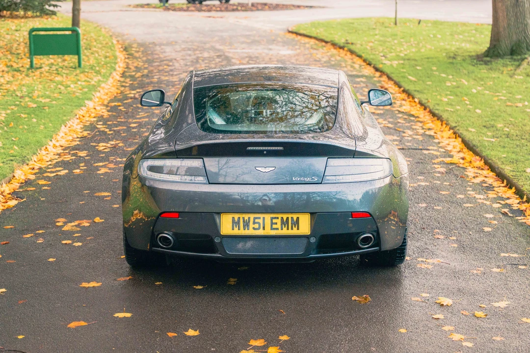 2012 Aston Martin V8 Vantage (2006-2017) - Image 14 of 31