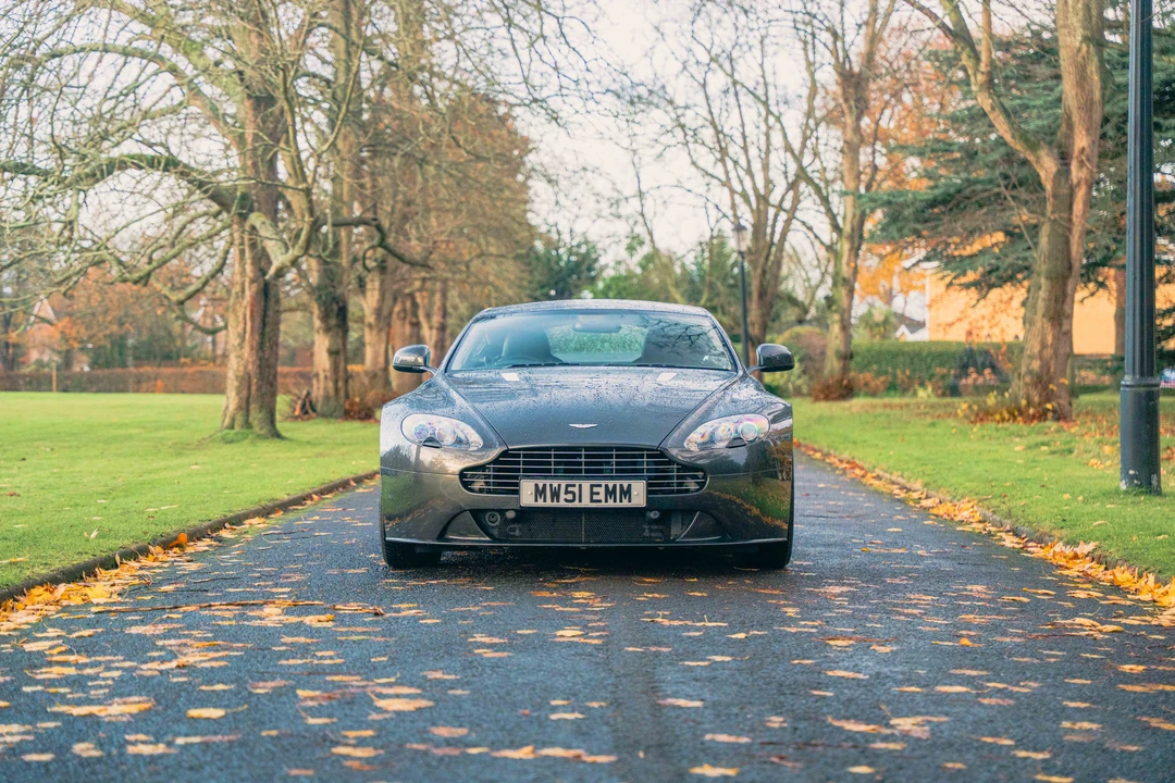2012 Aston Martin V8 Vantage (2006-2017) - Image 2 of 31