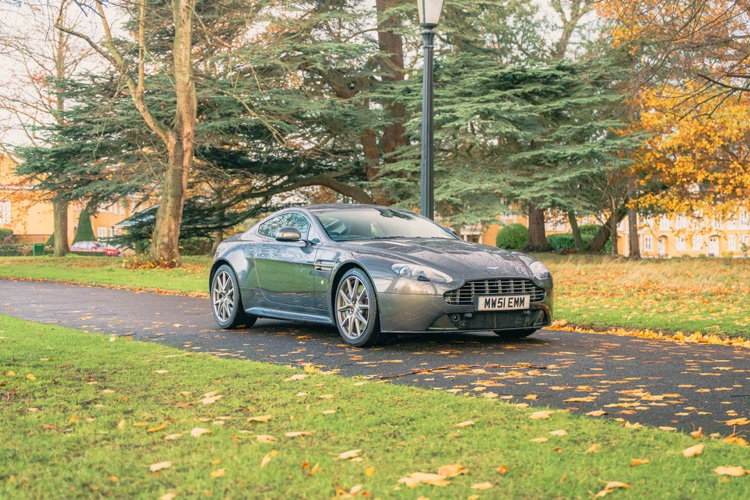 2012 Aston Martin V8 Vantage (2006-2017) - Image 3 of 31